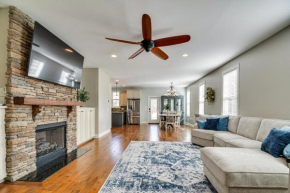 Spacious Home with Fireplace - Near Pinehurst Golf!